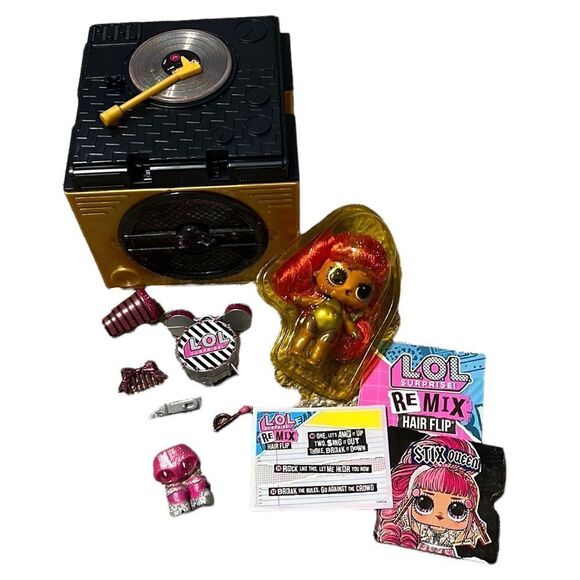 LOL Surprise Doll Remix Hair Flip Stix Queen with Record Player & Accessories - Picture 1 of 12